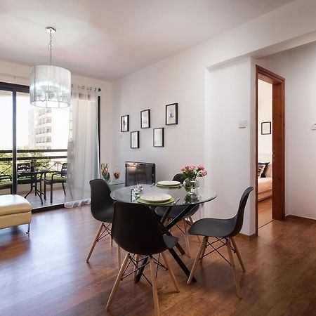Mama Seaside Apartment Ларнака Екстер'єр фото